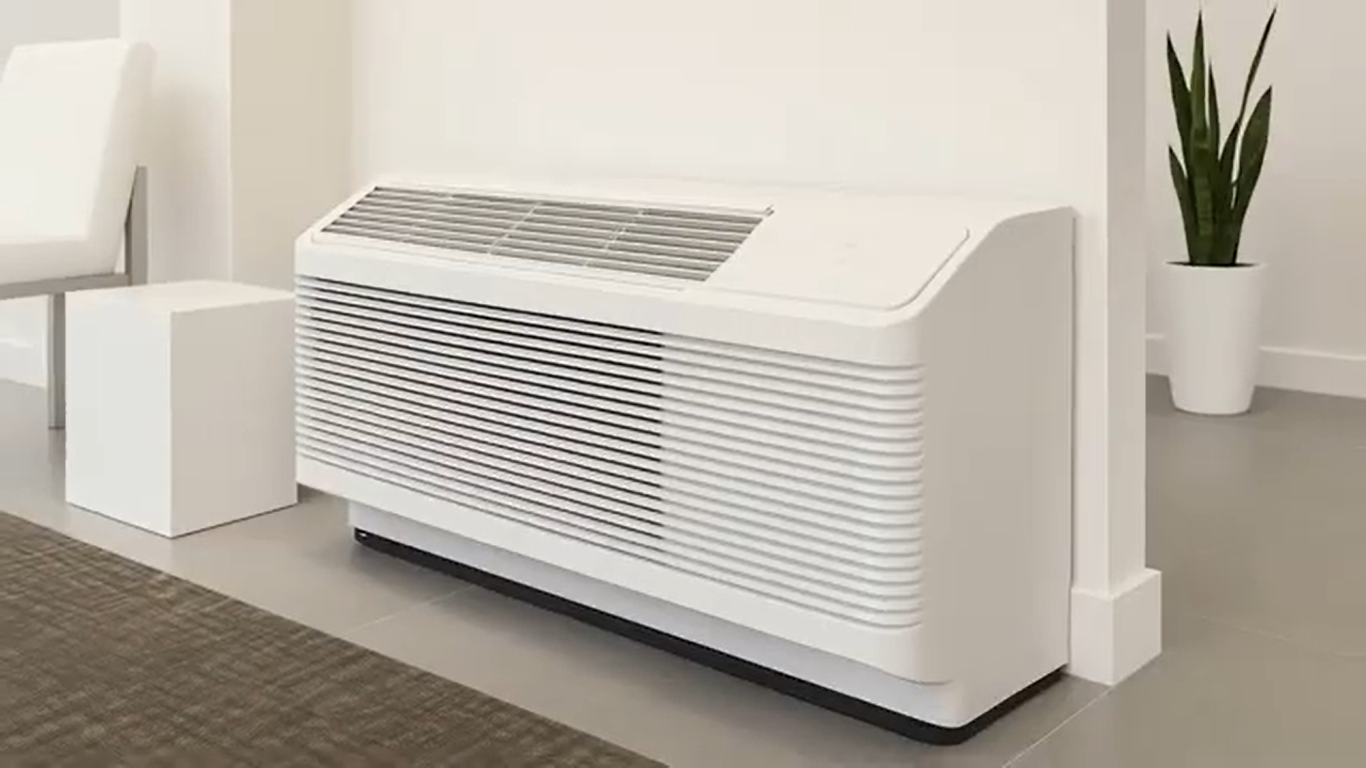 Amana 7,400 BTU 230/208V Through-the-Wall Air Conditioner with Heat Pump and Remote PBH073J35AA