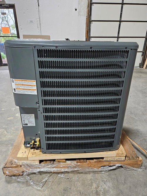 Scratch and Dent Goodman 3 Ton 14.3 SEER2 Single-Stage Air Conditioner Condenser GSXN403610-2402203803