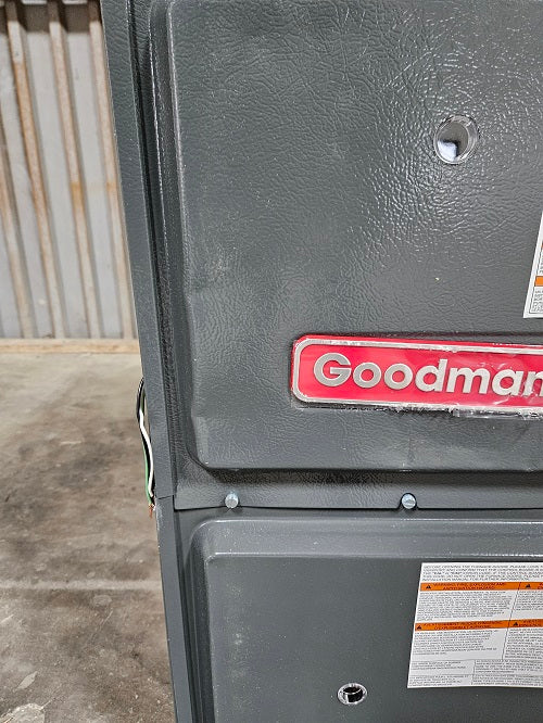 Scratch and Dent 80,000 BTU 96% AFUE Upflow/Horizontal Single Stage Goodman Gas Furnace Model GR9S960803BN -2410112949