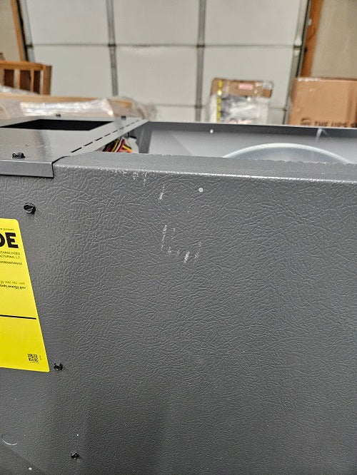 Scratch and Dent 60,000 BTU 80% AFUE Downflow/Horizontal Single Stage Goodman Gas Furnace Model GD9S800603AN-2410264805