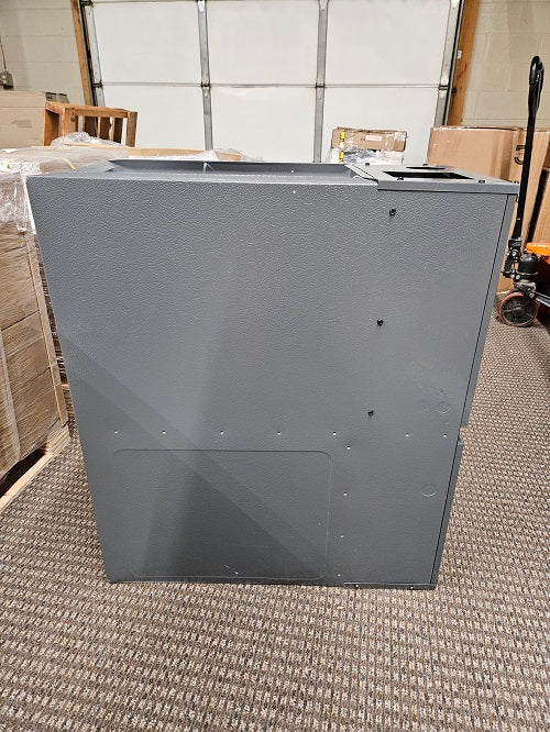 Scratch and Dent 60,000 BTU 80% AFUE Downflow/Horizontal Single Stage Goodman Gas Furnace Model GD9S800603AN-2410264805