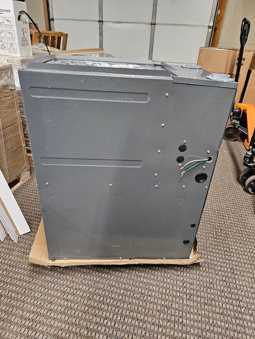 Scratch and Dent 80,000 BTU 96% AFUE Upflow/Horizontal Single Stage Goodman Gas Furnace Model GR9S960803BN-2411207075
