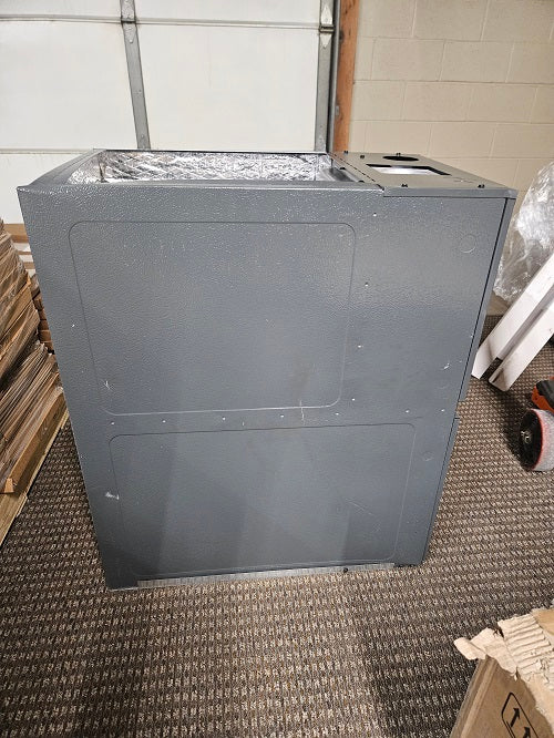 Scratch and Dent 80,000 BTU 80% AFUE Upflow/Horizontal Single Stage Goodman Gas Furnace Model GR9S800803BN-2411292284