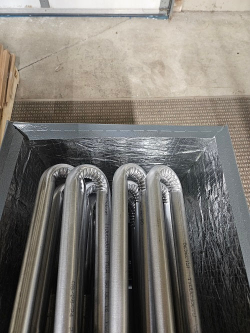 Scratch and Dent 80,000 BTU 80% AFUE Upflow/Horizontal Single Stage Goodman Gas Furnace Model GR9S800803BN-2411292284