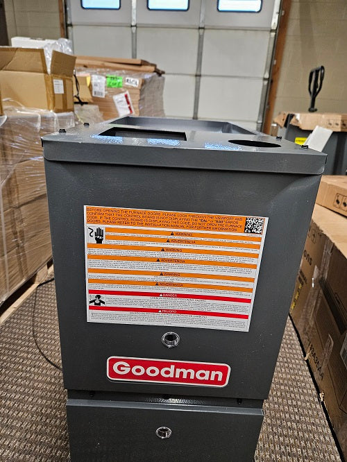 Scratch and Dent 60,000 BTU 80% AFUE Downflow/Horizontal Single Stage Goodman Gas Furnace Model GD9S800603AN-2501210610