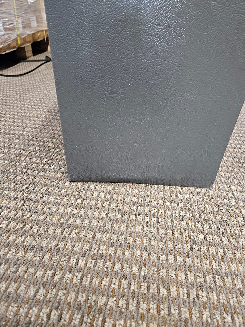 Scratch and Dent 60,000 BTU 80% AFUE Downflow/Horizontal Two Stage Goodman Gas Furnace Model GD9T800603AX-2409113430