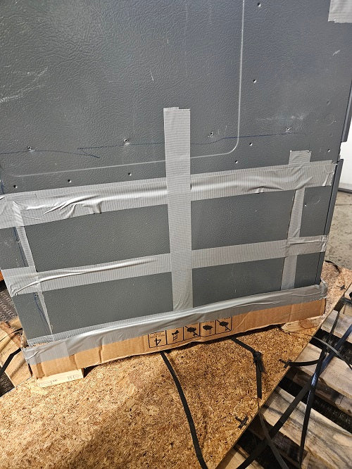 Scratch and Dent 80,000 BTU 80% AFUE Upflow/Horizontal Single Stage Goodman Gas Furnace model GR9S800803BN-2412559824