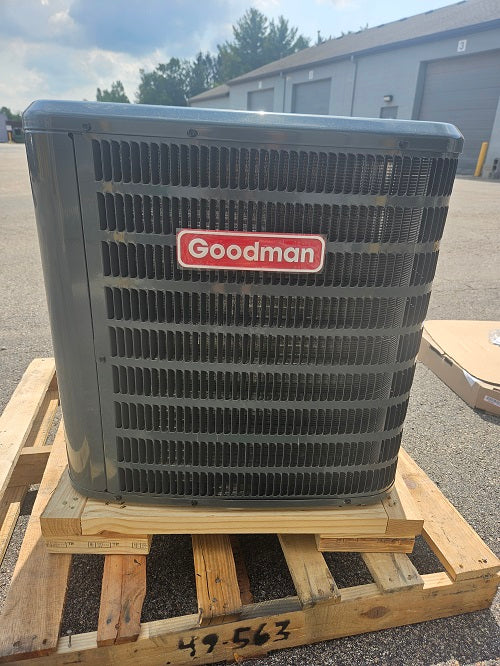 Scratch and Dent 2 Ton Up To 15 SEER2 Goodman Air Conditioner Model - GLXS3BN2410-2504300640