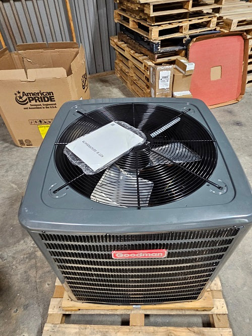 Scratch and Dent Goodman 3.5 Ton 15.2 SEER2 Single-Stage Air Conditioner Condenser Model: GSXH504210-2303016809