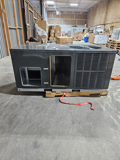 Scratch and Dent Goodman 2 Ton 13.4 SEER2 Self-Contained Horizontal Package Heat Pump MODEL GPHH32441-2312133693