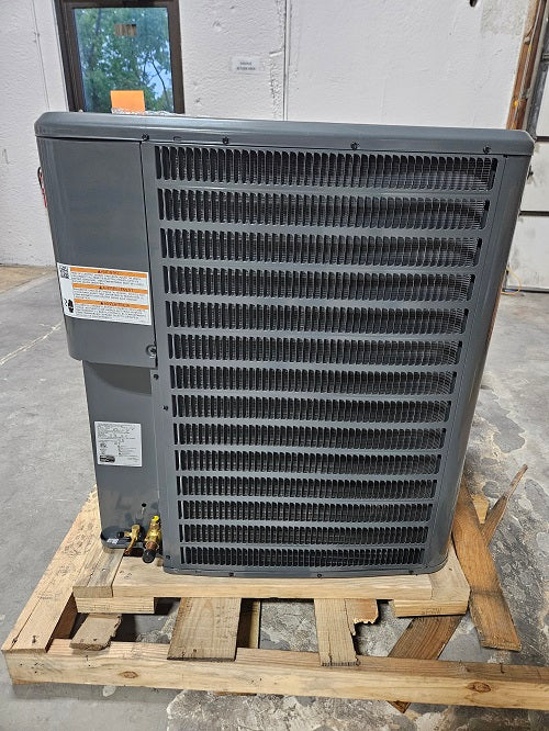 Scratch and Dent Goodman 2.5 Ton 15.2 SEER2 Single-Stage Air Conditioner Condenser Model GSXH503010-2312175474