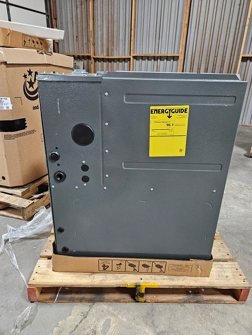 Scratch and Dent Goodman 96% AFUE 100,000 BTU 2-Stage Low NOx Gas Furnace - Upflow/Horizontal - 1,600 CFM Model GM9C961004CN -2202294024