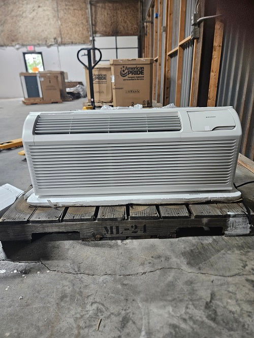 Scratch and Dent Amana Distinctions Amana Distinctions Model 14,700 BTU PTAC Unit with Heat Pump and 5 kW Electric Heat Backup Model DHP153A50AA- 2211762350