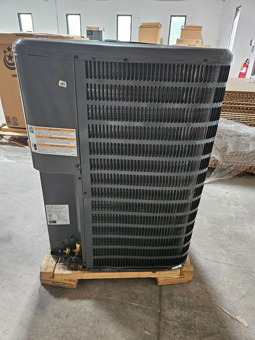 Scratch and Dent Goodman 2.5 Ton 14.3 SEER2 Single-Stage Air Conditioner Condenser GSXN403010-2406212848