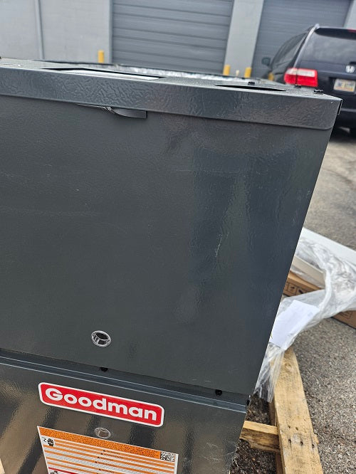 Scratch and Dent 80,000 BTU 80% AFUE Upflow/Horizontal Single Stage Goodman Gas Furnace Model GR9S800803BN-2501464868